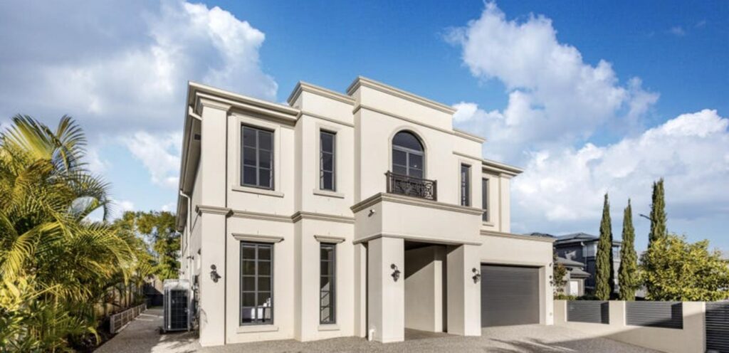 11 Grand Street, Rochedale QLD - front exterior
