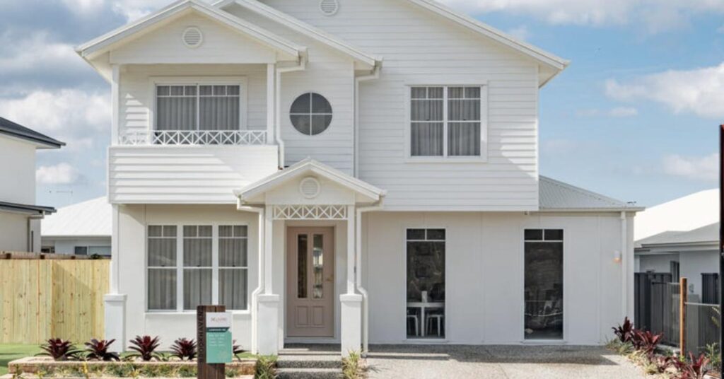 54 Discovery Boulevard, Bahrs Scrub QLD - front exterior